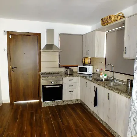 La * Гиа-де-Исора